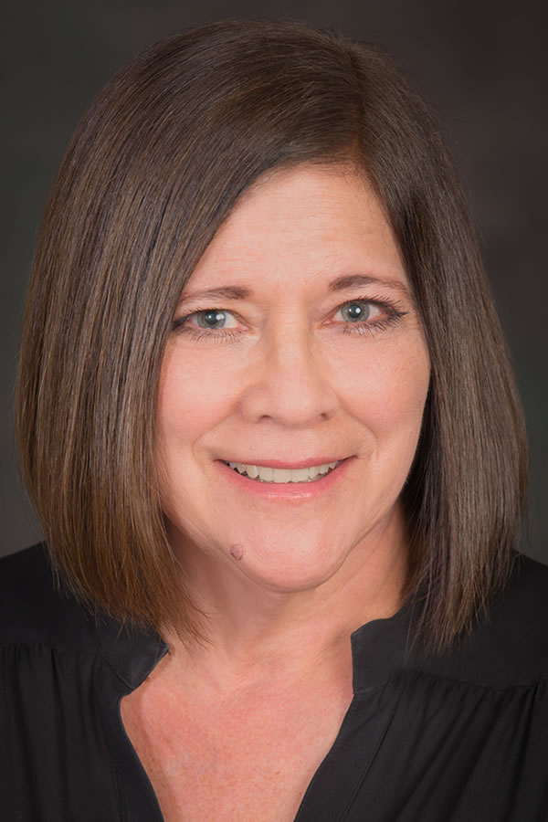 Picture of Shelley Halpern